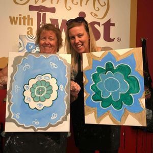 Meet your Posher, Laurie